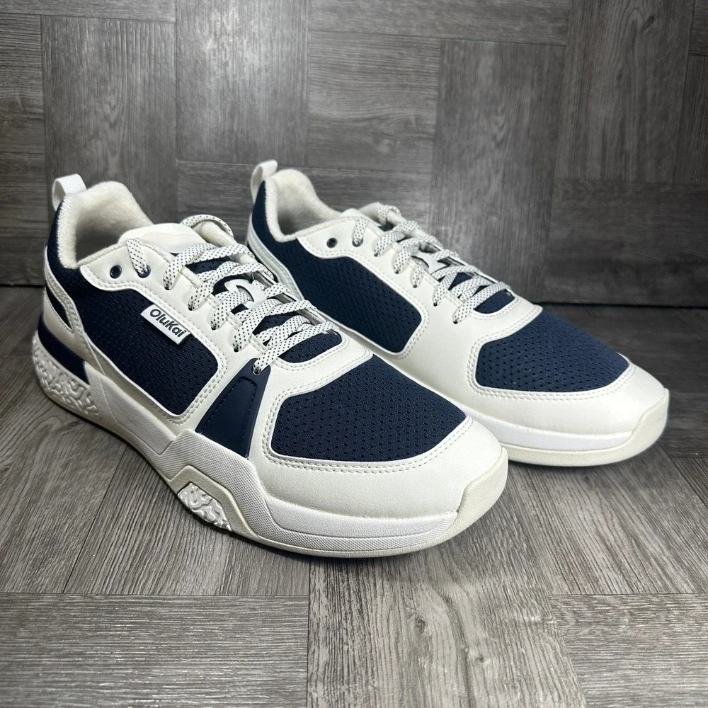 OluKai Anau Sneakers Mens 10.5 Navy White Mesh Athletic Casual NEW